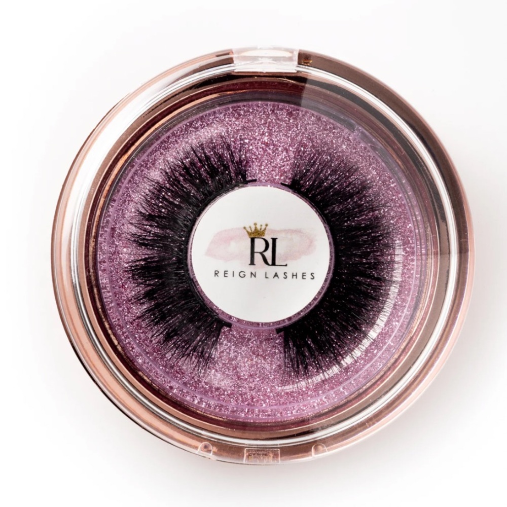 Reign Lashes Mack Lash